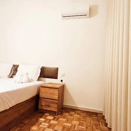 Rooms4you 2 In Historic Center Of Πανσιόν Μπράγκα