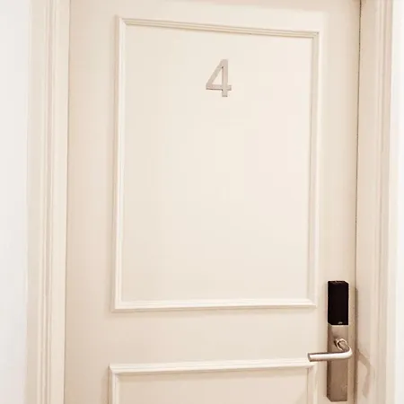 Casa de hóspedes Rooms4you 2 In Historic Center Of