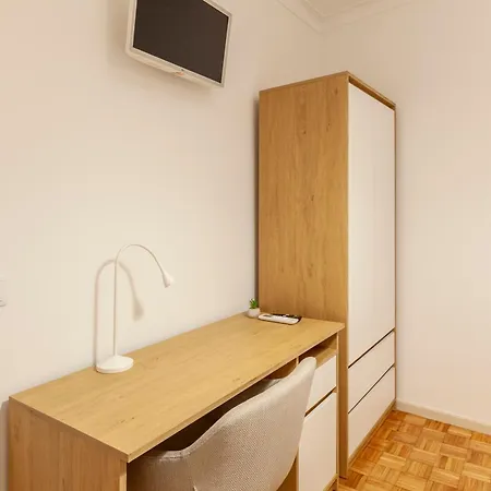 Rooms4you 2 In Historic Center Of Πανσιόν Μπράγκα
