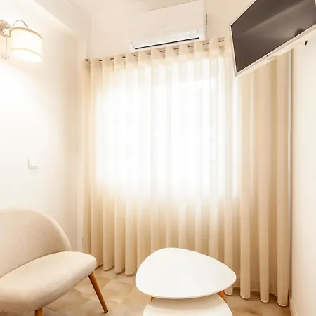 Rooms4you 2 In Historic Center Of Πανσιόν Μπράγκα