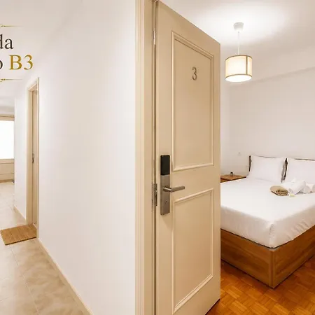 Rooms4you 2 In Historic Center Of Πανσιόν