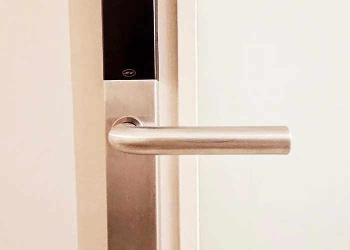 Rooms4you 2 In Historic Center Of Pensión