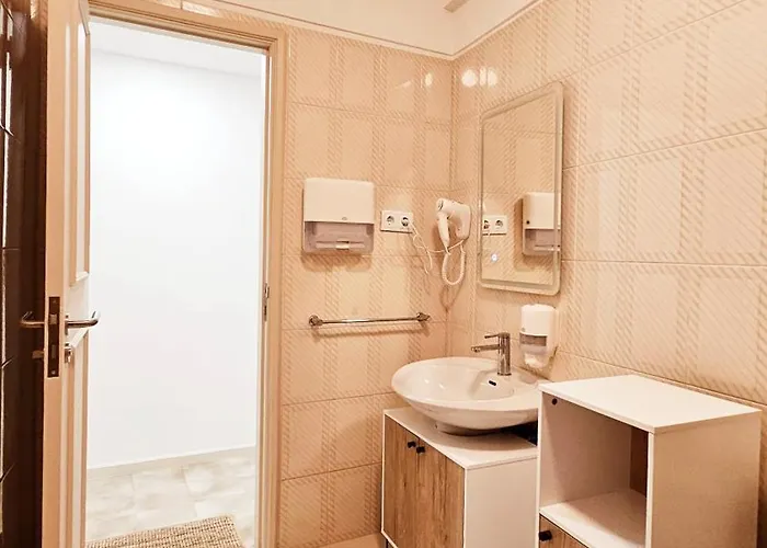 Rooms4you 2 In Historic Center Of * 布拉加