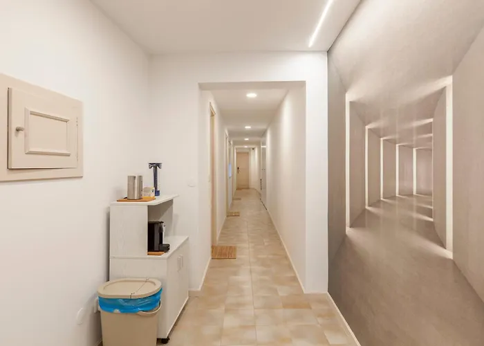 Rooms4you 2 In Historic Center Of 招待所 *